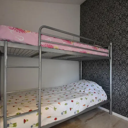 Holiday Cosy بيت للعطل بيتين